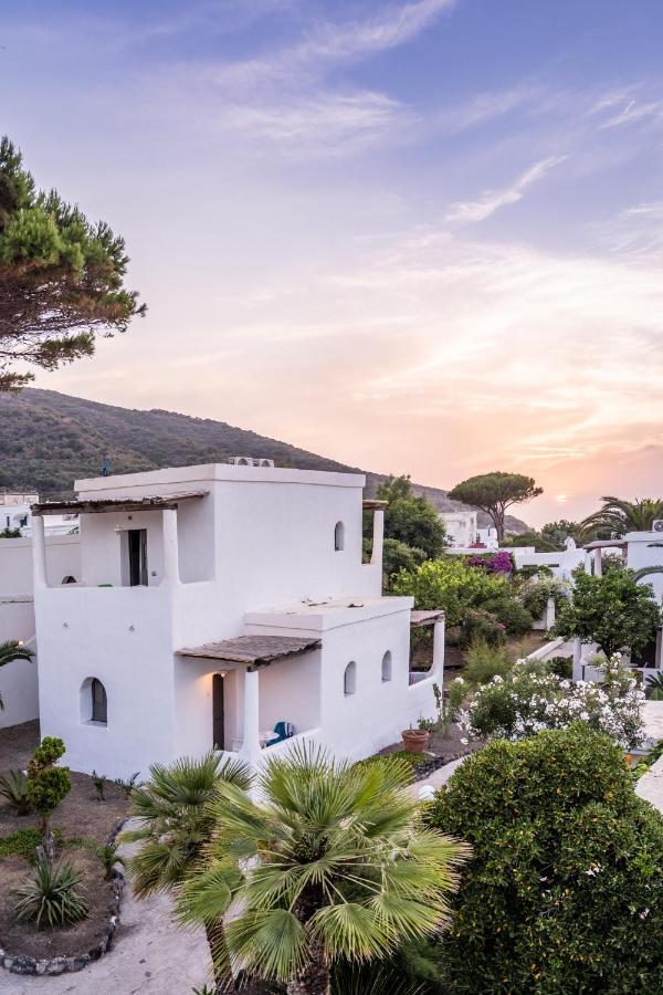 La Sciara Resort Hotel Estrómboli Exterior foto